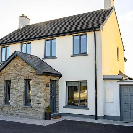 Kinvara House * Killarney
